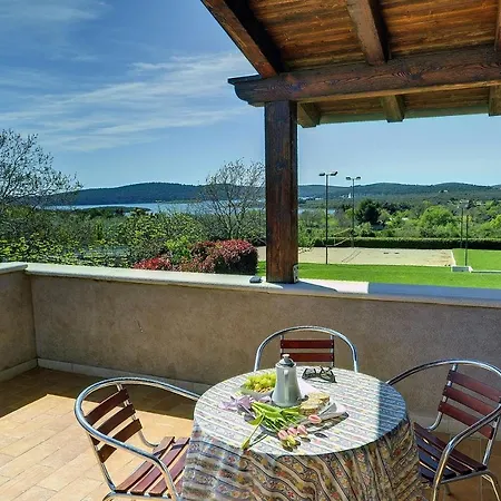 Villa Villa Leo